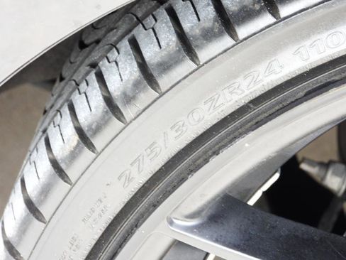 Used 2019 Land Rover Range Rover Sport SE image 10