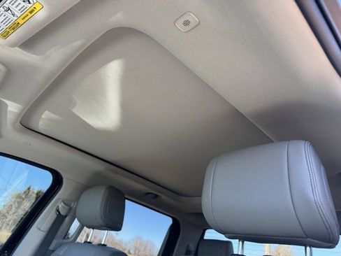 Used 2023 Toyota Tundra Limited image 13