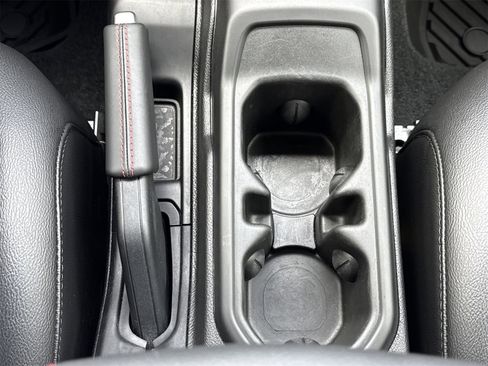 Used 2023 Jeep Gladiator Rubicon w/ LED Lighting Group image 28