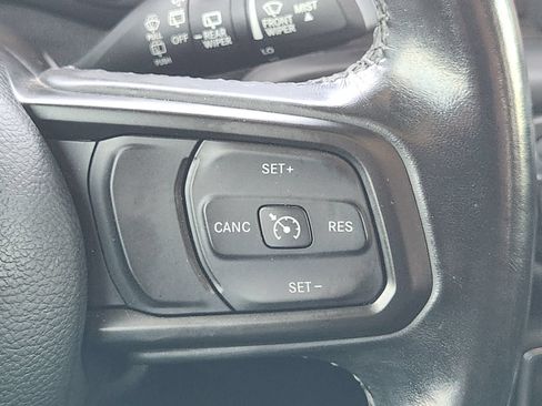Used 2021 Jeep Wrangler Unlimited Sport AWD/4WD image 29