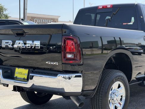 Used 2025 RAM 2500 Tradesman AWD/4WD image 10
