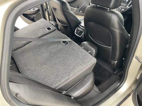 Used 2016 Chevrolet Malibu LT w/ Leather Package FWD image 30