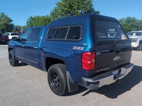 Used 2015 Chevrolet Silverado 1500 LTZ Z71 w/ LTZ Plus Package AWD/4WD image 8