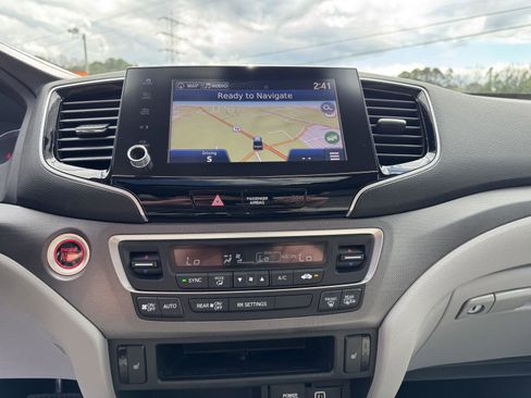 Used 2023 Honda Ridgeline RTL-E image 4