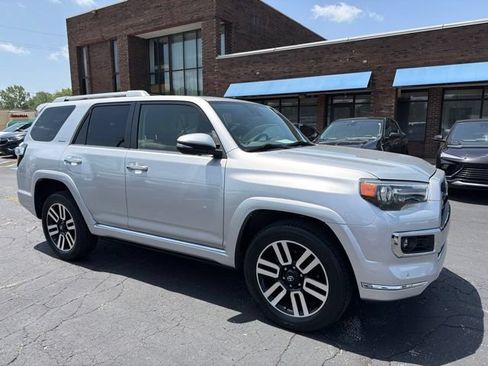 Used 2022 Toyota 4Runner Limited AWD/4WD image 1