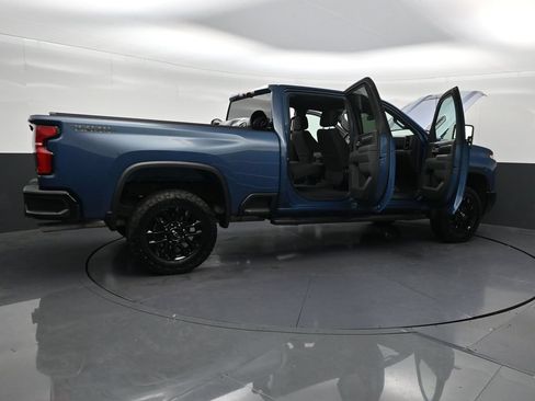 Used 2026 Chevrolet Silverado 2500 LT w/ Trail Boss Package AWD/4WD image 32