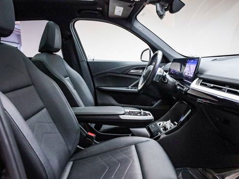 Used 2023 BMW X1 xDrive28i w/ Convenience Package image 18