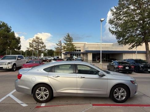 Used 2018 Chevrolet Impala LT FWD image 5
