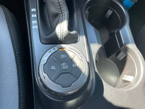 Used 2024 Ford Bronco Black Diamond AWD/4WD image 22