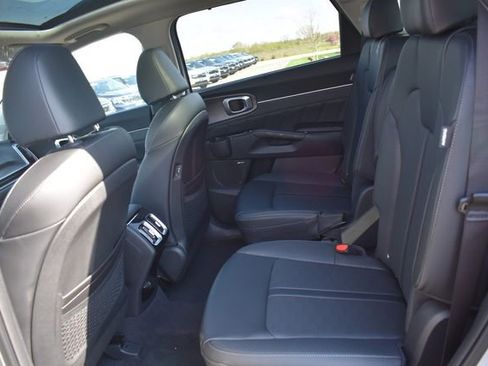 New 2026 Kia Sorento SX AWD/4WD image 22