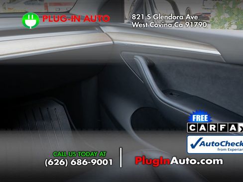 Used 2023 Tesla Model Y Performance AWD/4WD image 18