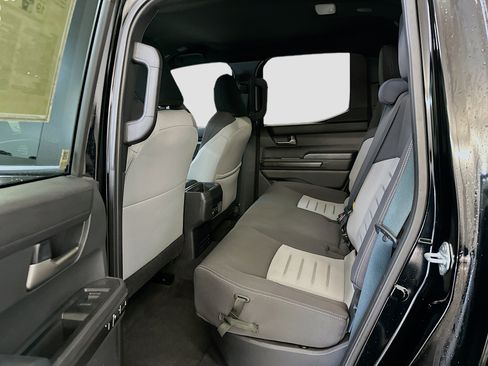 Used 2024 Toyota Tacoma TRD Off-Road w/ TRD Off Road Upgrade Package image 29