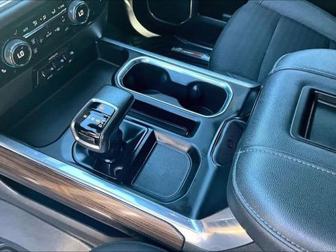 Used 2022 Chevrolet Silverado 1500 LT Trail Boss w/ Protection Package image 18