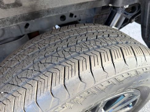 Used 2024 Ford F150 Platinum w/ Equipment Group 702A High image 28