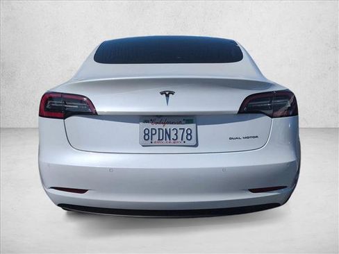 Used 2020 Tesla Model 3 Long Range image 7