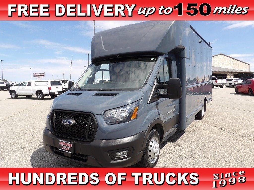 Used 2022 Ford Transit 350 DRW RWD image 1