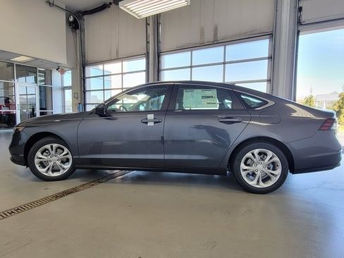 Used 2023 Honda Accord LX image 15