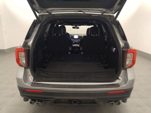 Used 2020 Ford Explorer ST w/ ST Street Pack AWD/4WD image 29