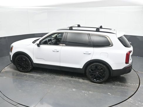 Used 2022 Kia Telluride EX w/ EX Premium Package image 30