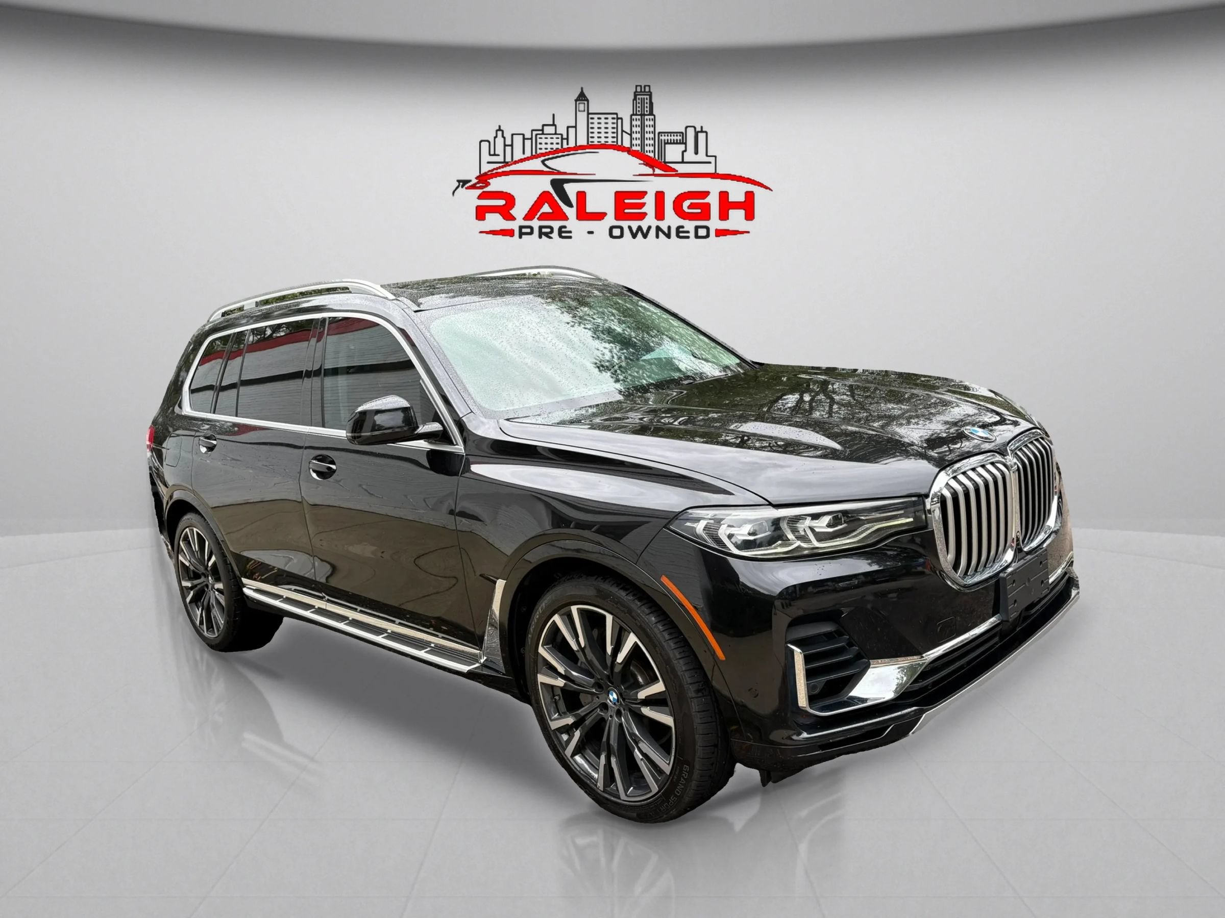 Used 2019 BMW X7 xDrive50i w/ Premium Package AWD/4WD image 3