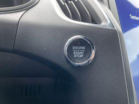 Used 2022 Ford Edge ST image 19