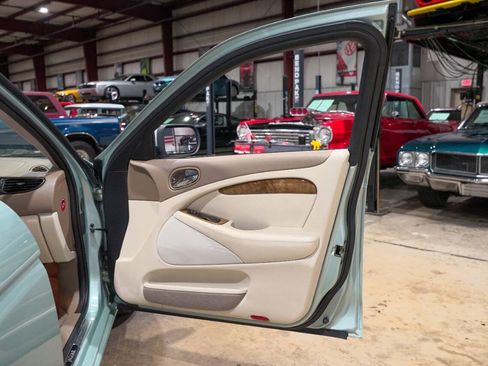 Used 2001 Jaguar S-TYPE 3.0 RWD image 35