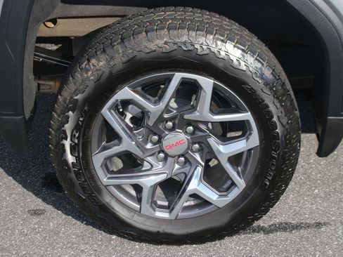 Used 2026 GMC Sierra 1500 SLT w/ SLT Premium Package AWD/4WD image 38