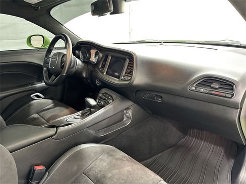 Used 2023 Dodge Challenger R/T Scat Pack image 18