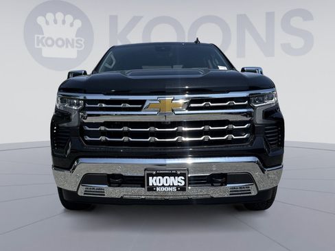 New 2026 Chevrolet Silverado 1500 LTZ w/ LTZ Premium Package AWD/4WD image 8