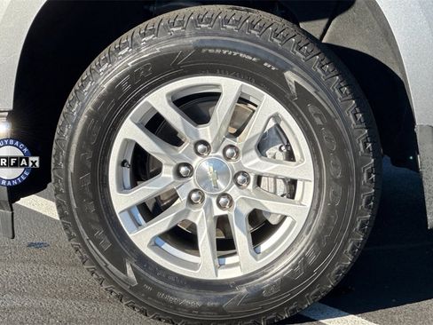 Used 2021 Chevrolet Silverado 1500 LT image 14