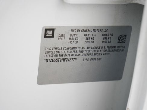 Used 2017 Chevrolet Malibu LT image 27