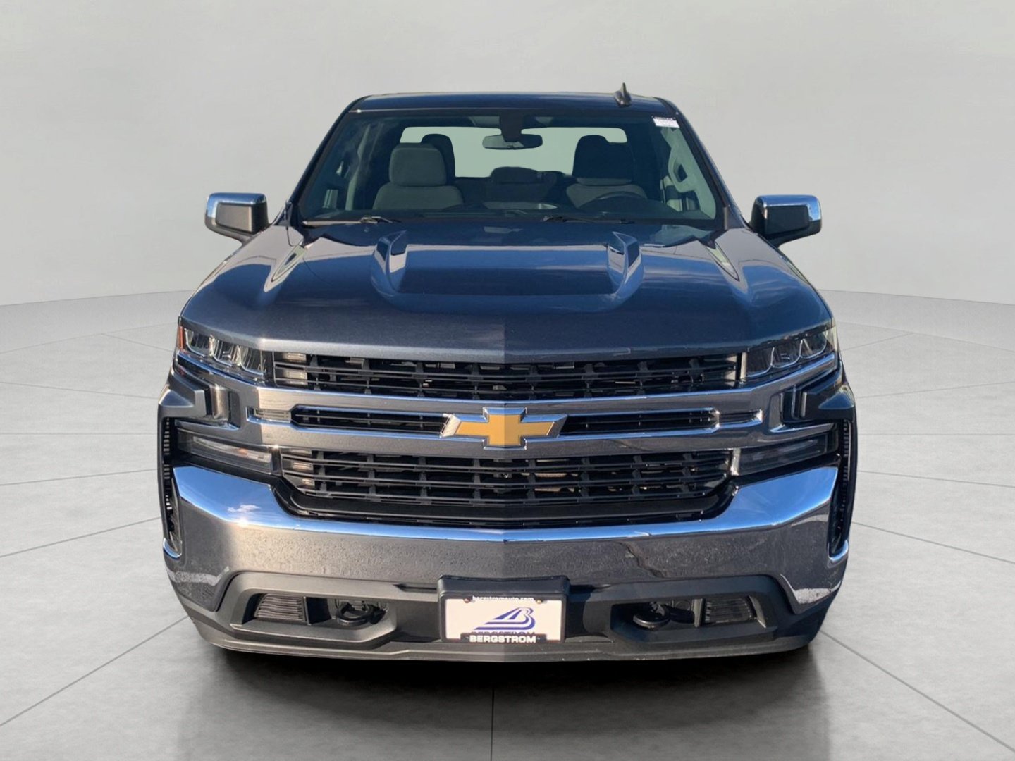 Used 2021 Chevrolet Silverado 1500 LT AWD/4WD image 3