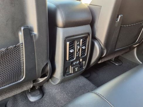Used 2020 Jeep Grand Cherokee Limited X RWD image 20