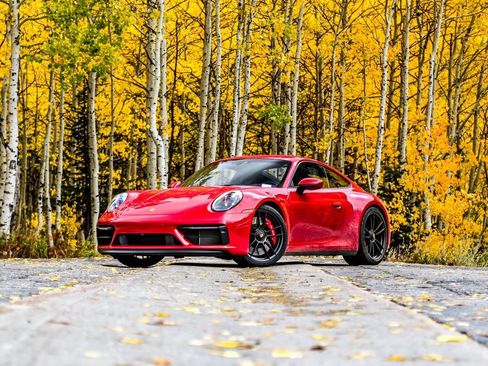 Used 2022 Porsche 911 Carrera GTS image 1