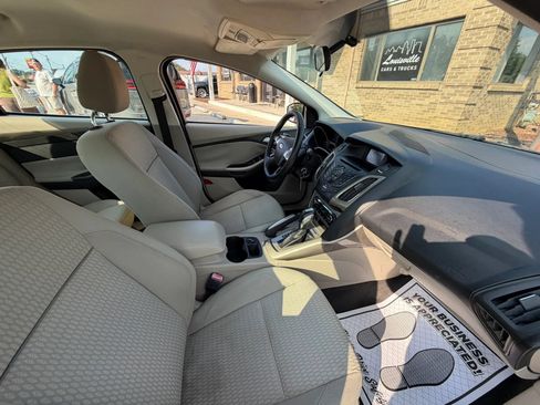Used 2012 Ford Focus SEL FWD image 11