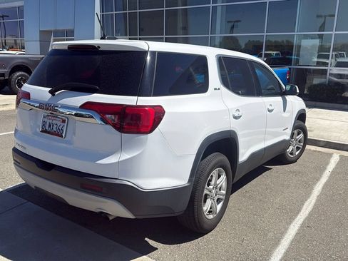 Used 2019 GMC Acadia SLE FWD image 2