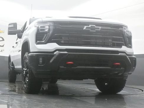 New 2026 Chevrolet Silverado 2500 LTZ w/ LTZ Plus Package AWD/4WD image 3