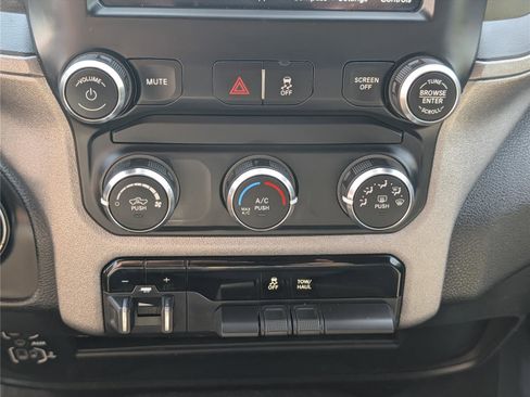 Used 2021 RAM 2500 Tradesman AWD/4WD image 26