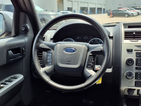 Used 2012 Ford Escape XLT FWD image 15