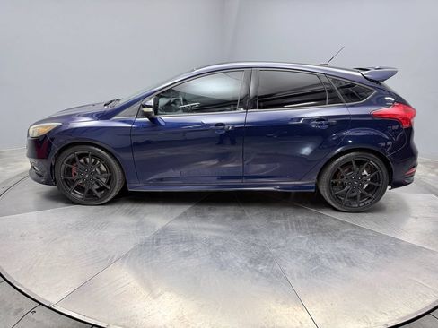 Used 2016 Ford Focus ST FWD image 8