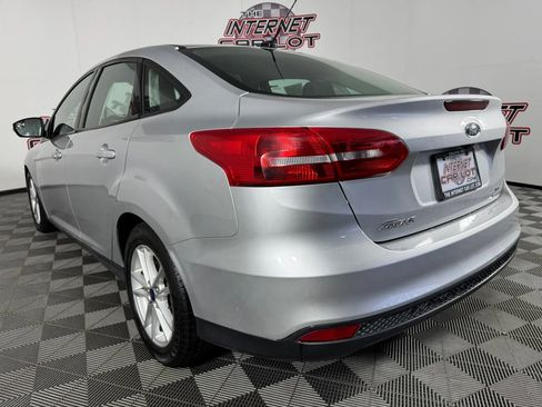 Used 2016 Ford Focus SE image 17