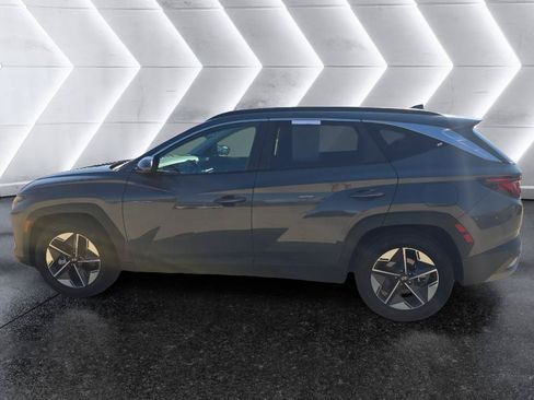 Used 2025 Hyundai Tucson SEL FWD image 8