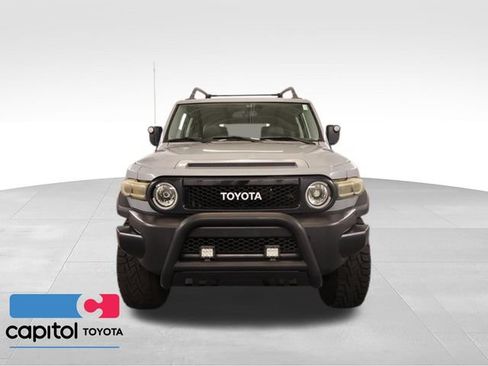 Used 2013 Toyota FJ Cruiser 4WD w/ Trail Teams Special Edition image 6