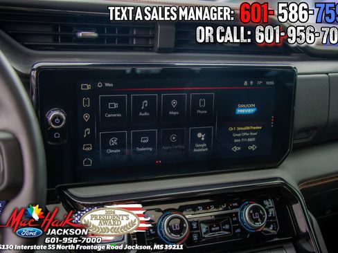 Used 2024 GMC Sierra 1500 AT4 w/ Technology Package AWD/4WD image 18