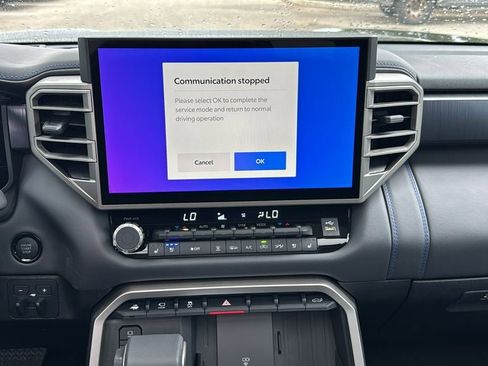New 2026 Toyota Tundra Platinum AWD/4WD image 30