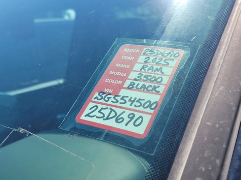 New 2025 RAM 3500 Limited image 20