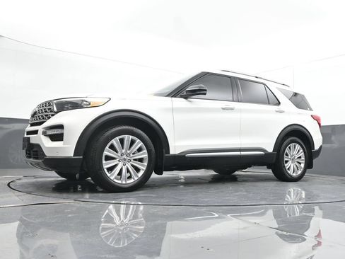 Used 2024 Ford Explorer Limited w/ Limited Technology Package AWD/4WD image 28