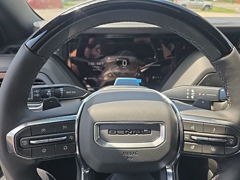 New 2026 GMC Yukon XL Denali AWD/4WD image 21