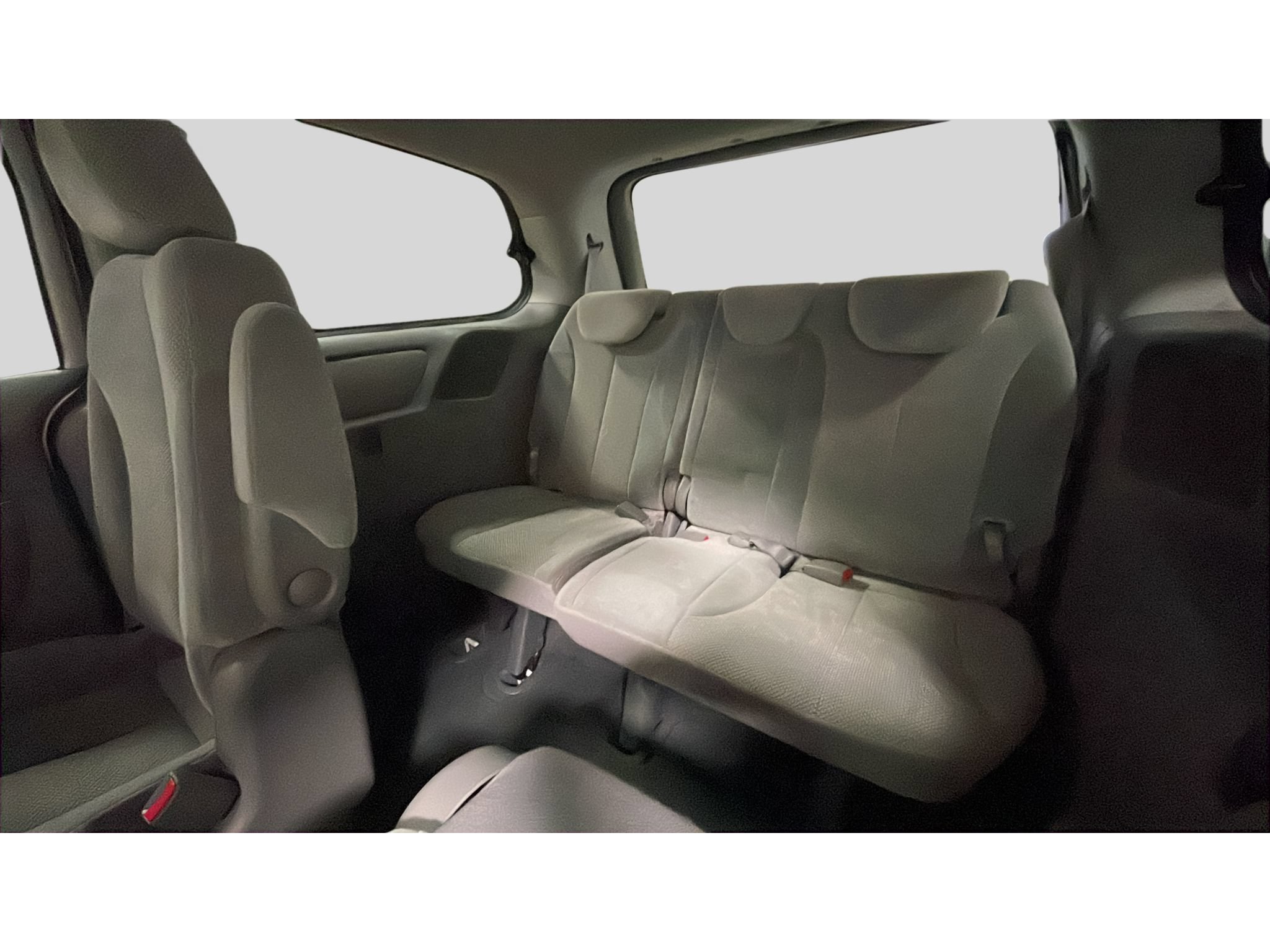 Used 2012 Kia Sedona EX FWD image 16