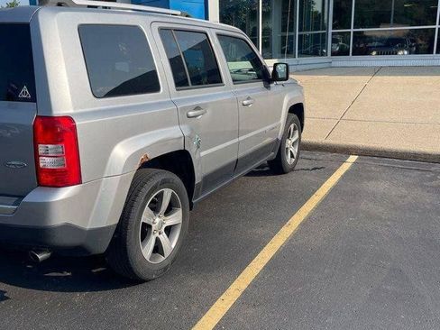 Used 2016 Jeep Patriot High Altitude AWD/4WD image 3